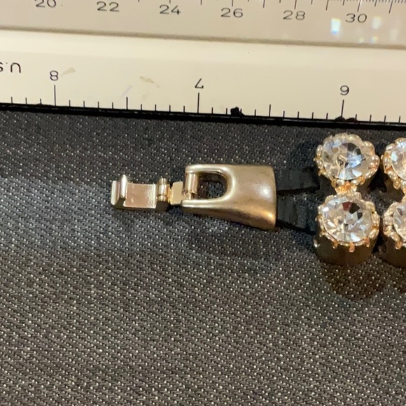 Women’s rhinestone leather bracelet - Gem - Picture 11 of 12